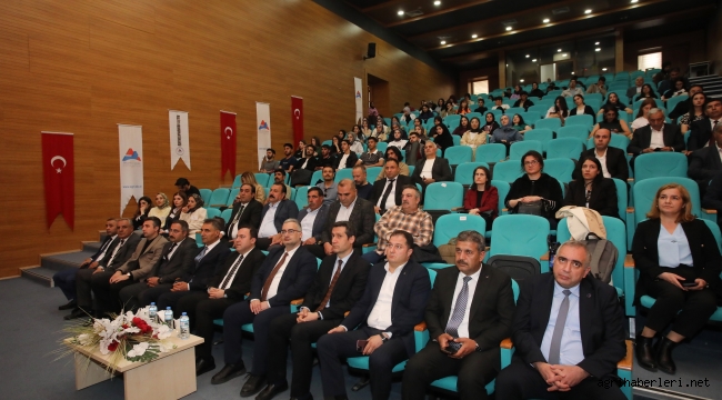 AİÇÜ'de "Sürdürülebilir Kalkınmada Kooperatiflerin Yeri ve Önemi" Paneli Yapıldı