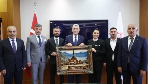 TİCARET BAKANI BOLAT'A AĞRI'NIN SORUNLARI İLETİLDİ