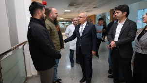   Vali Koç, Ağrı Eğitim ve Araştırma Hastanesi'nde İncelemelerde Bulundu
