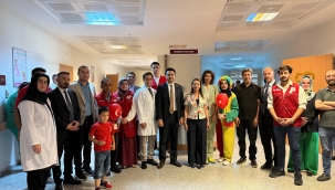 Ağrı'da İl Sağlık Müdürlüğü İl ve İlçelerde Toplu Sünnet Şöleni Yaptı