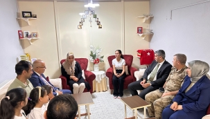 Ağrı Valisi Koç, Şehit Ailelerini Ziyaret Etti