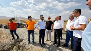  AK Parti Ağrı İl Başkanı İlhami Yıldız, Zarar Gören Tarım Arazilerin Tespiti İçin Hamur İlçesinde 