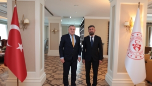 AK Parti Ağrı İl Başkanı Yıldız, Ağrı'nın İsteklerini Gençlik ve Spor Bakanı Osman Aşkın Bak'a İletti.