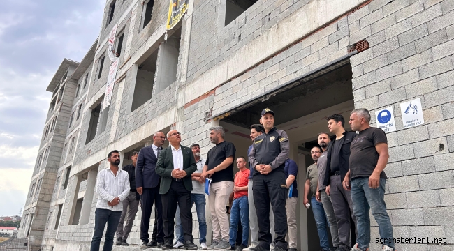 Vali Koç, Jandarma ve İl Emniyet Tesislerinde İncelemelerde Bulundu