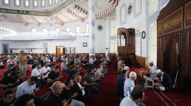   Yıllarca Görev Yaptığı AİÇÜ Camiası Emine Orhan'a Son Vazifesini Yerine Getirdi.