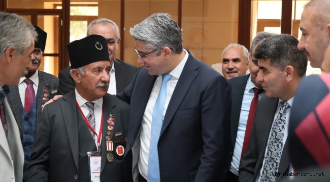 Ağrı'da "Yaşlı Çalıştayı" Düzenlendi