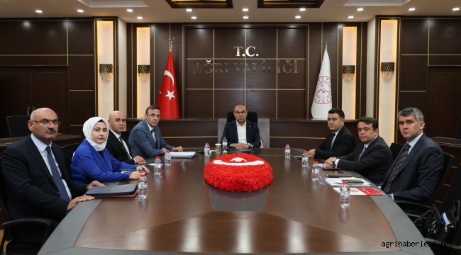  Ağrı Valisi Mustafa Koç, Kaymakamlar İle Sorunları Görüştü