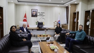 AK Partili Eski Milletvekili DEM Partili Belediyeyi Ziyaret Etti