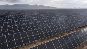  DOĞUBAYAZIT'TA GÜNEŞ ENERJİSİ KAPASİTESİ ARTIŞA GİDİYOR