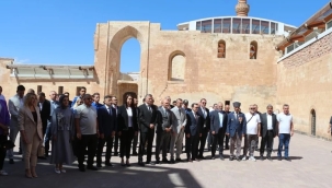 Doğubayazıt T Tipi Kapalı ve Açık Ceza İnfaz Kurumu'nda Kalan Tutukluların El Emeği İshak Paşa Sarayı'nda Sergilendi