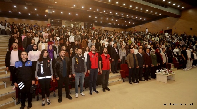   AİÇÜ de 2025-2026 akademik yılında 1.nci sınıf öğrencileri için Oryantasyon Programı  gerçekleştirildi.