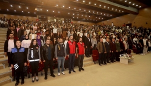 AİÇÜ de 2025-2026 akademik yılında 1.nci sınıf öğrencileri için Oryantasyon Programı  gerçekleştirildi.