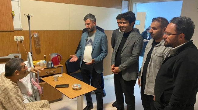 AK Parti İl Başkanı Yıldız, Ağrı Eğitim ve Araştırma Hastanesi'nde Hastalara Moral Verdi