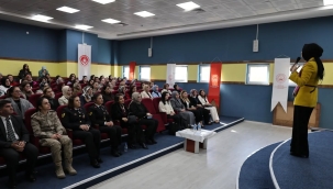 Ağrı'da "Gönül Elçileri"nden Anlamlı Buluşma: Koruyucu Aile Bilinci Güçlendirildi