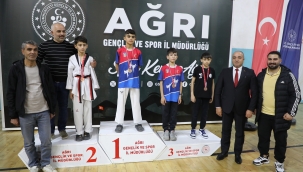 Ağrı'da "İller Arası Taekwondo Dostluk Müsabakaları" büyük ilgi gördü.