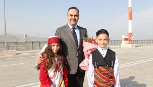 Bakan Kacır Ağrı'da: 12 Önemli Projenin Toplu Açılışı Gerçekleşti, Kalkınmada Yeni Dönem Başlıyor