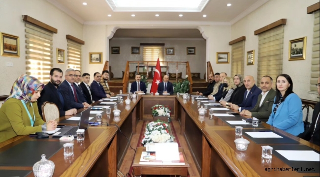 Doğubayazıt'ta Bağımlılıkla Mücadele Üst Kurul Toplantısı Gerçekleştirildi