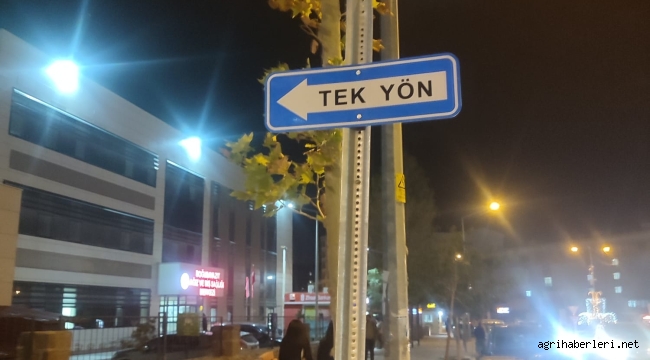 Doğubayazıt Trafiğinde Yeni Düzenlemeler: Üç Kritik Caddeye Tek Yön ve Park Yasağı Kararı