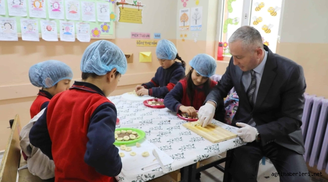 Ağrı'da bir Okulda aynı anda 13 farklı sınıfta yaşam becerileri çalışması