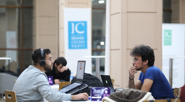 AİÇÜ'de Ağrı Startup Weekend Başladı