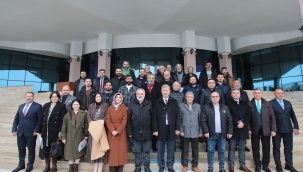  Ağrı İbrahim Çeçen Üniversitesi Rektörü Prof. Dr. İlhami Gülçin, Basınla Bir Araya Geldi