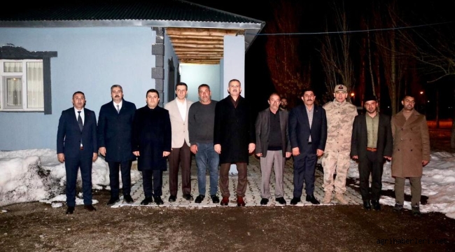 Ağrı Valisi Patnos'un Akyemiş Köyünde Çiftçinin Sofrasında İftar Açtı