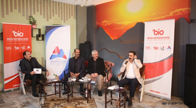 AİÇÜ Bilim Kafe Buluşmasında Ağrı'da Dengbêjlerin Sesi Yükseldi