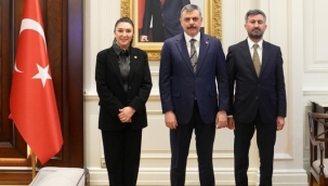 AK Parti Ağrı Heyeti Ankara'da: Gündem Sağlık Yatırımları ve Hayırlı Olsun Ziyareti