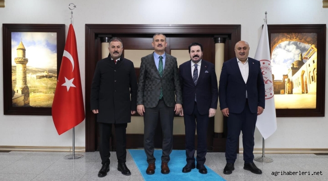 Önceki Dönem AK Partili Ağrı Belediye Başkanı Savcı Sayan, Ağrı'da 