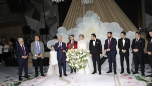 Ağaların Düğünü Böyle Olur: Yasubuğa ve Çuhadar Aileleri İstanbul'u Salladı