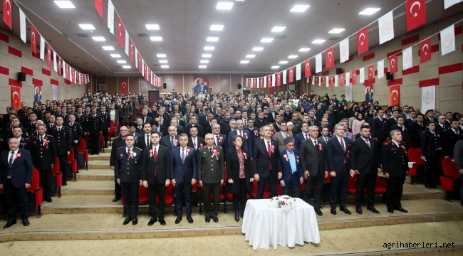 Ağrı'da 18 Mart Çanakkale Zaferi ve Şehitleri Anma Günü Kapsamında Program Düzenlendi