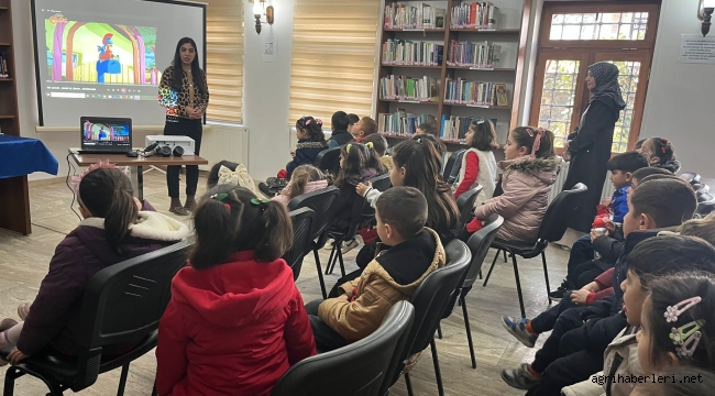 Doğubayazıt'ta Minik Öğrenciler Kütüphaneler Haftası'nda Kitaplarla Buluştu