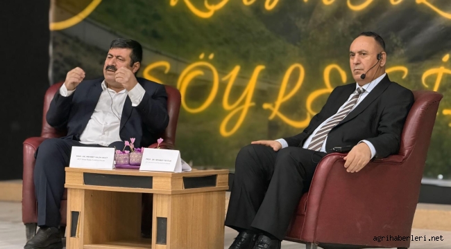 Ramazan'ın Manevi İkliminde Anlamlı Panel: Doğubayazıtlı Profesörler Gençlerle Buluştu