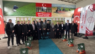 Ağrı'da "Yem Bitkileri Üretiminin Artırılması Projesi" kapsamında tohum dağıtıldı