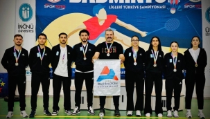 Ağrı İbrahim Çeçen Üniversitesi Badmintonda Süper Lige Yükseldi