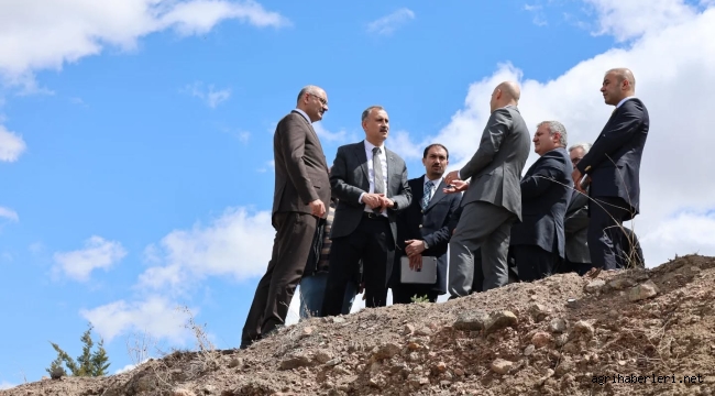 Ağrı Valisi Önder Bozkurt'tan Doğubayazıt Gümrük Kapısından Köy Okullarına, Sanayi ve Tekstilkent'te Her Alanda İnceleme