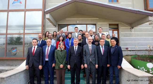 AİÇÜ'de Zebra Balığı Translasyonel Tıp Araştırma Laboratuvarı Açıldı