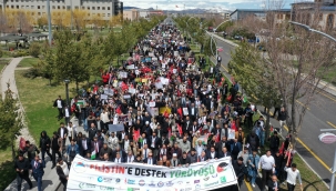 AİÇÜ Rektörü Gülçin'den Çifte Kınama: Okul Saldırıları ve Filistin'de İnsanlık Suçu