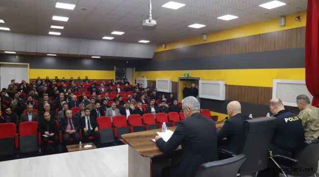  Doğubayazıt'ta Sağlıklı ve Güvenli Eğitim Ortamı İçin Tedbirler Masaya Yatırıldı