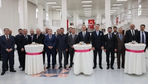 Ağrı'da İlk kez müze müdürlüğü hizmet binası açıldı; 3 bin eser bir yıl içinde sergilenecek