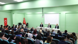Ahmed-i Hani MYO Öğrencilerin Sözü Dinlendi, Alkışlar Yükseldi: Rektör Gülçin Doğubayazıt'taydı