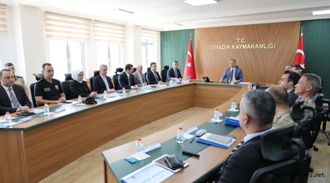 Vali Önder Bozkurt Başkanlığında: Diyadin'de Genişletilmiş Güvenlik ve Asayiş Koordinasyon Toplantısı Yapıldı