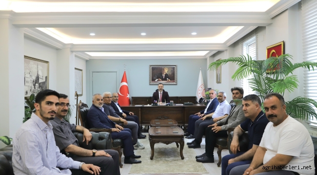 AK Parti'den Doğubayazıt'ın Yeni Kaymakam Ayvat'a "Hayırlı Olsun" Ziyareti: İlçenin Geleceği Masaya Yatırıldı